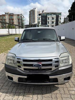 FORD RANGER 3.0 XLT 4X4 CD 16V TURBO ELETRONIC DIESEL 4P MANUAL FORD RANGER 3.0 XLT 4X4 CD 16V TURBO ELETRONIC DIESEL 4P MANUAL
